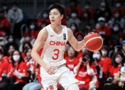 河南男篮在比赛中表现出色，赢得掌声